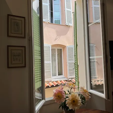 5 Sade - In Old Town * Antibes