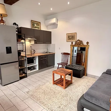 Appartement 5 Sade - In Old Town
