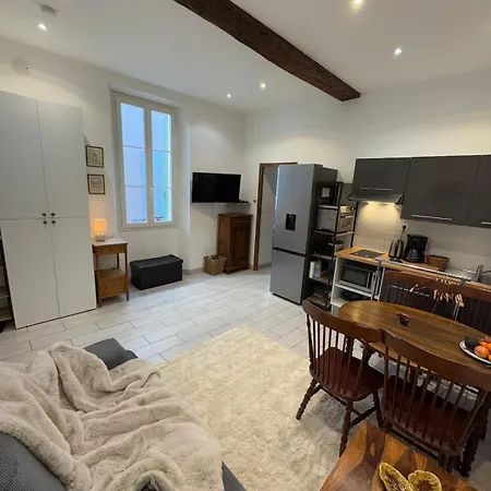 5 Sade - In Old Town Appartement